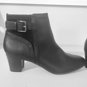East 5th Women's Black Ankle Boots EF RICO Buckle/Side Zipper -Size 8.5 Med